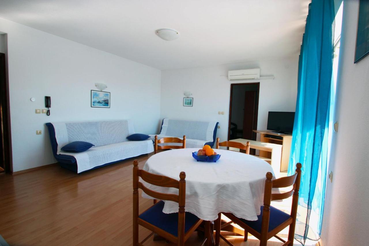 Apartments With A Parking Space Crikvenica - 5553 외부 사진